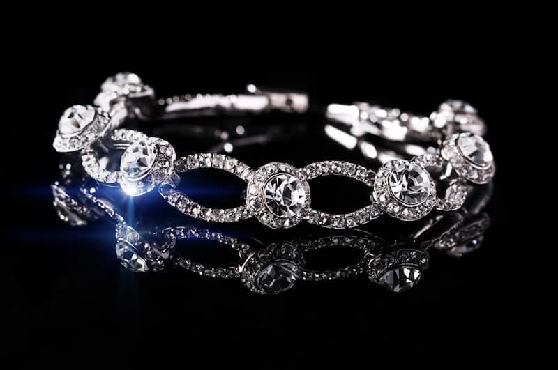 Pulsera rígida grabada